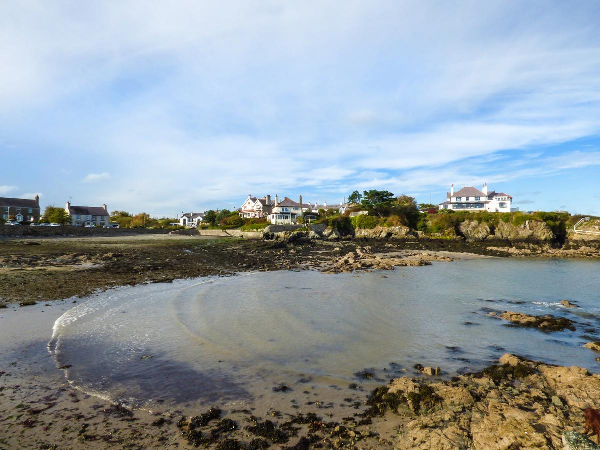 Villa Angorfa Cemaes Bay Exterior foto